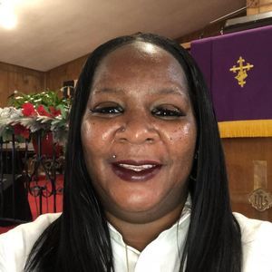 Meet your Posher, Veronica